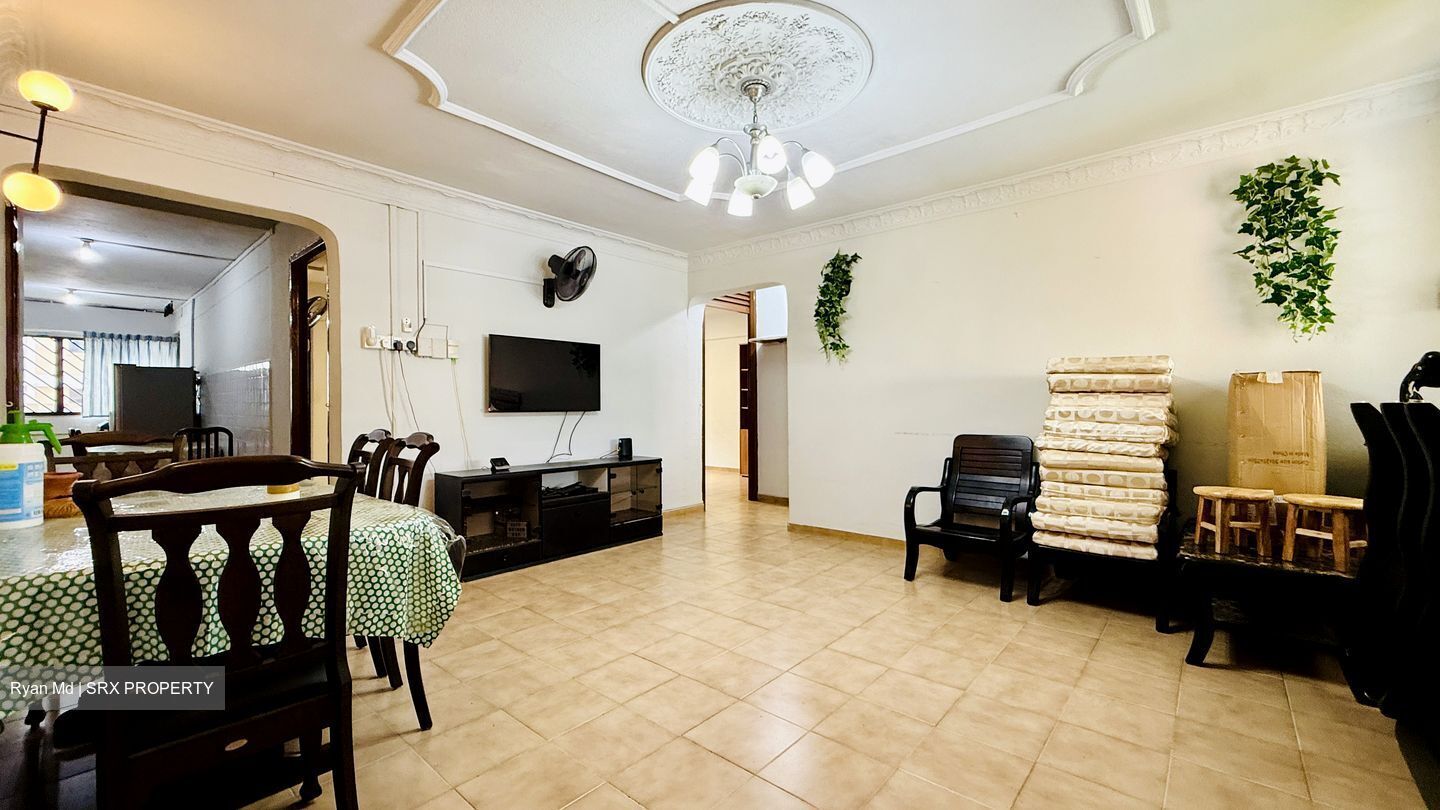 Blk 111 Hwi Yoh Ville (Serangoon), HDB 4 Rooms #566299761